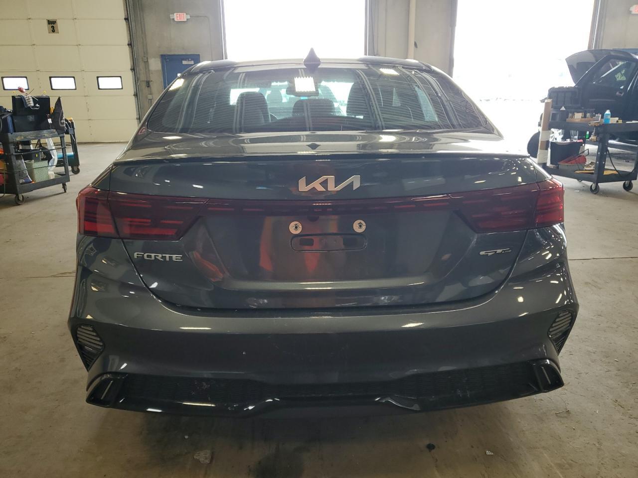 2024 Kia Forte Gt Line - Image 6