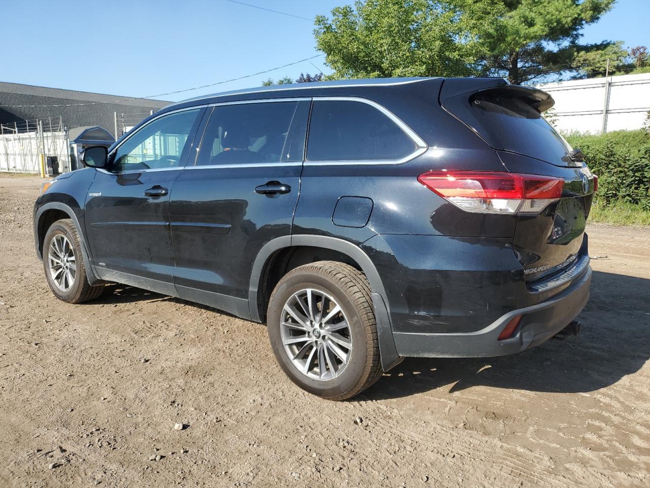 2019 Toyota Highlander Hybrid - Фото 2
