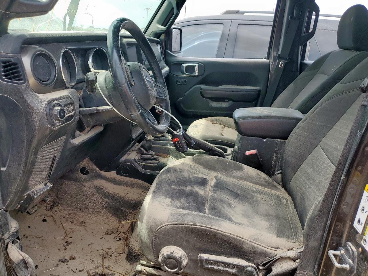 2018 Jeep Wrangler Unlimited Sport - Фото 7