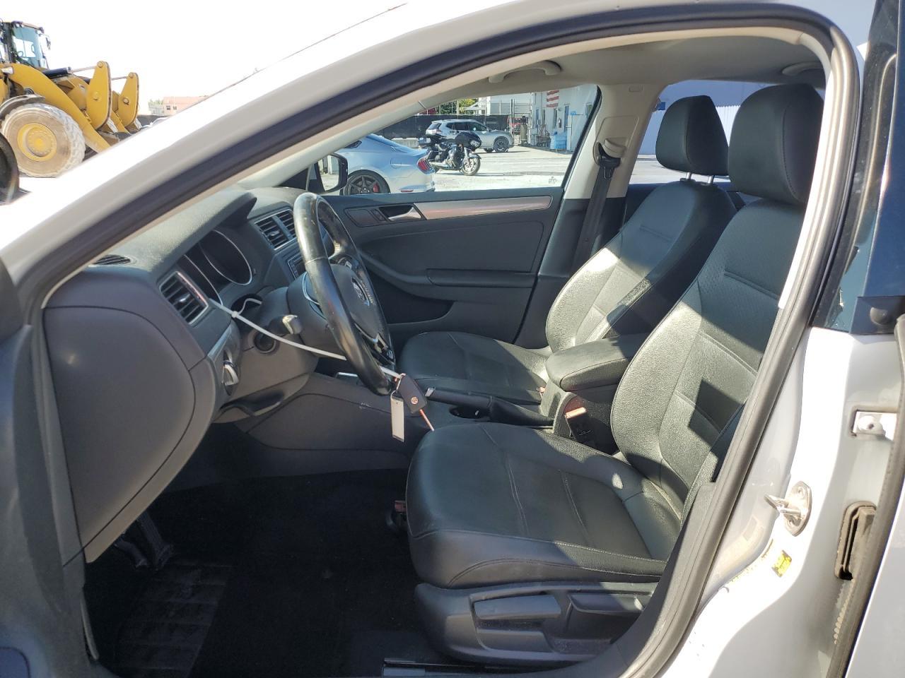 2017 Volkswagen Jetta Se - Image 7