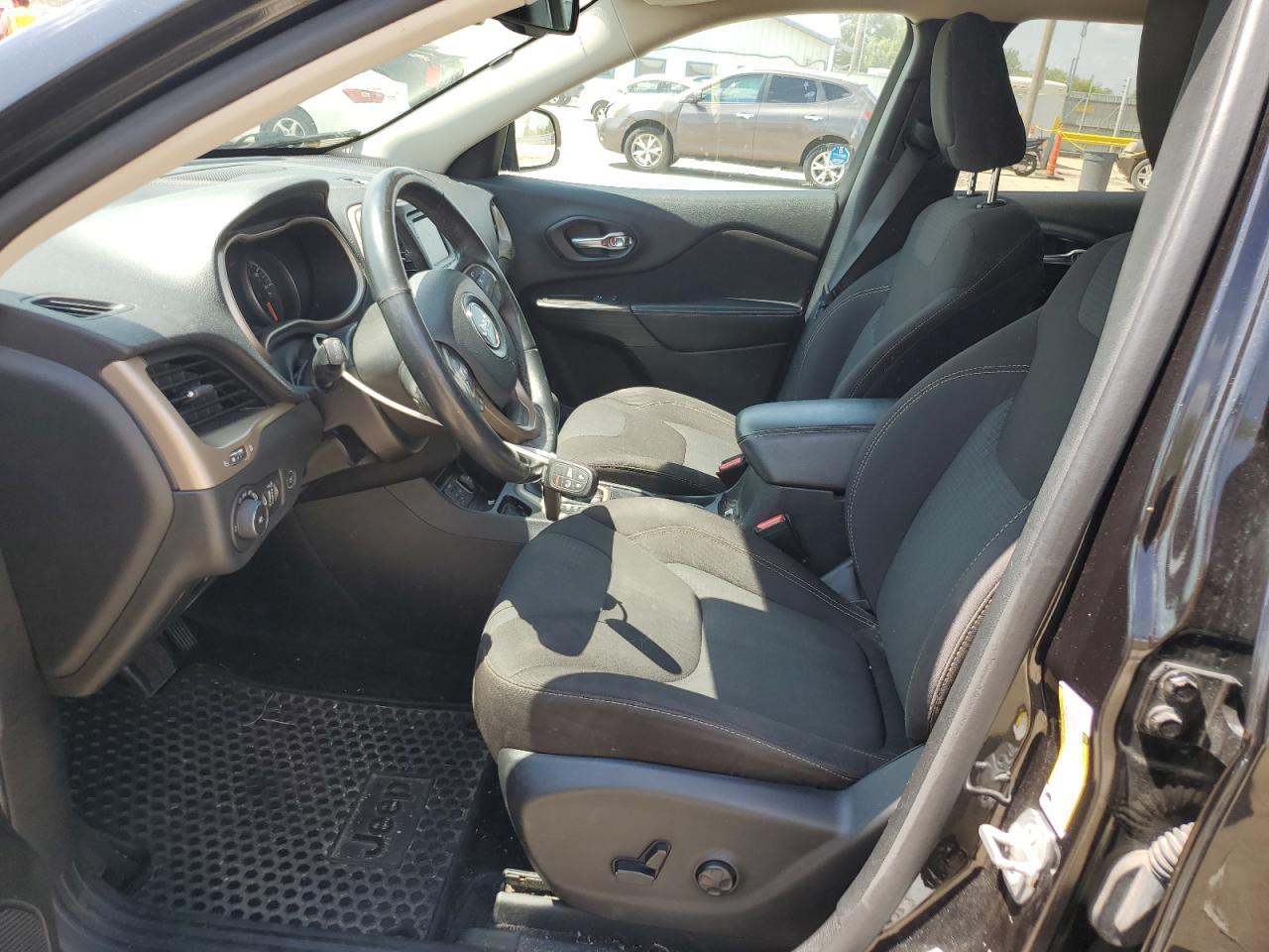2016 Jeep Cherokee Latitude - Фото 7
