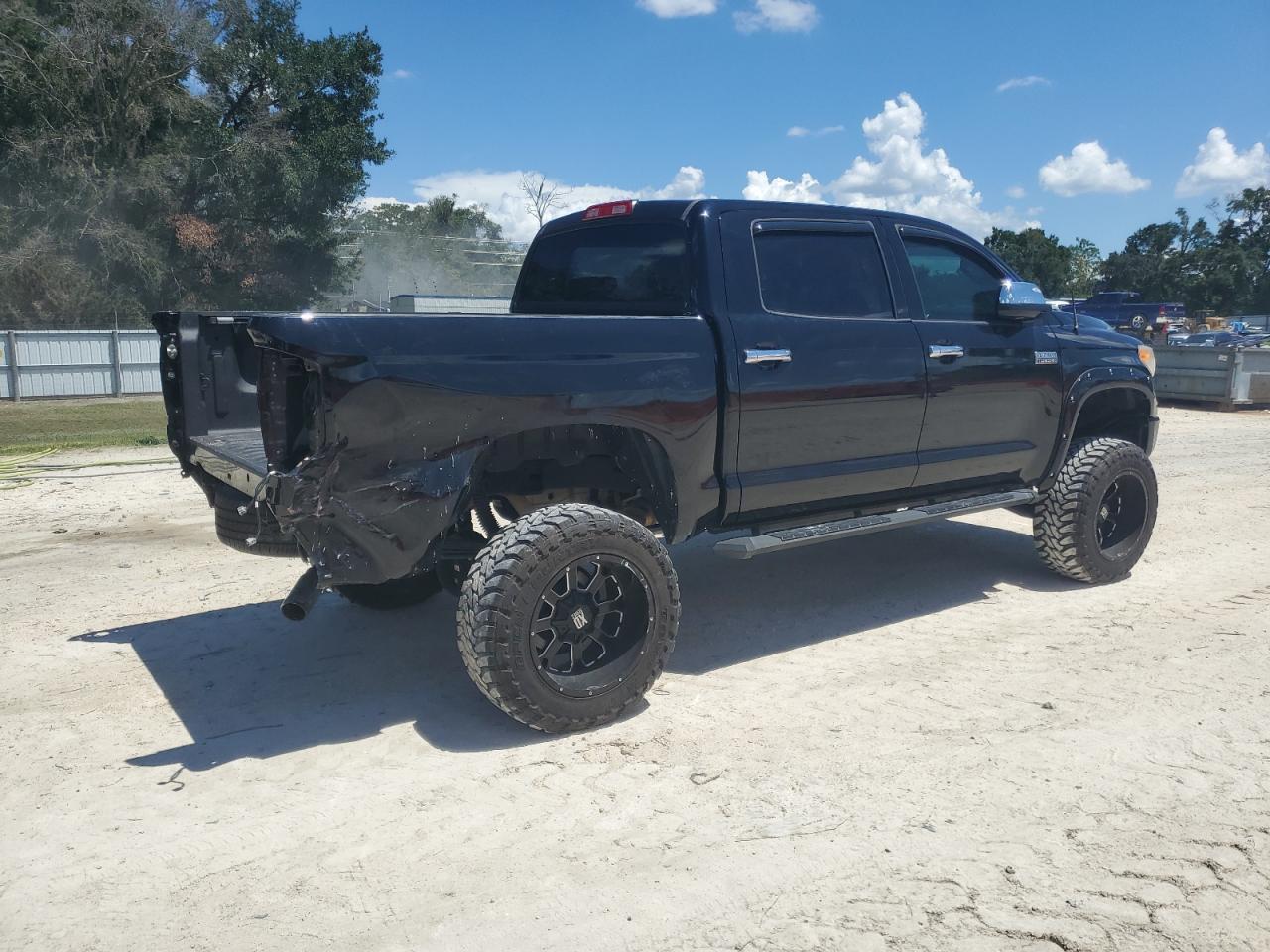 2017 Toyota Tundra Crewmax 1794 - Фото 3