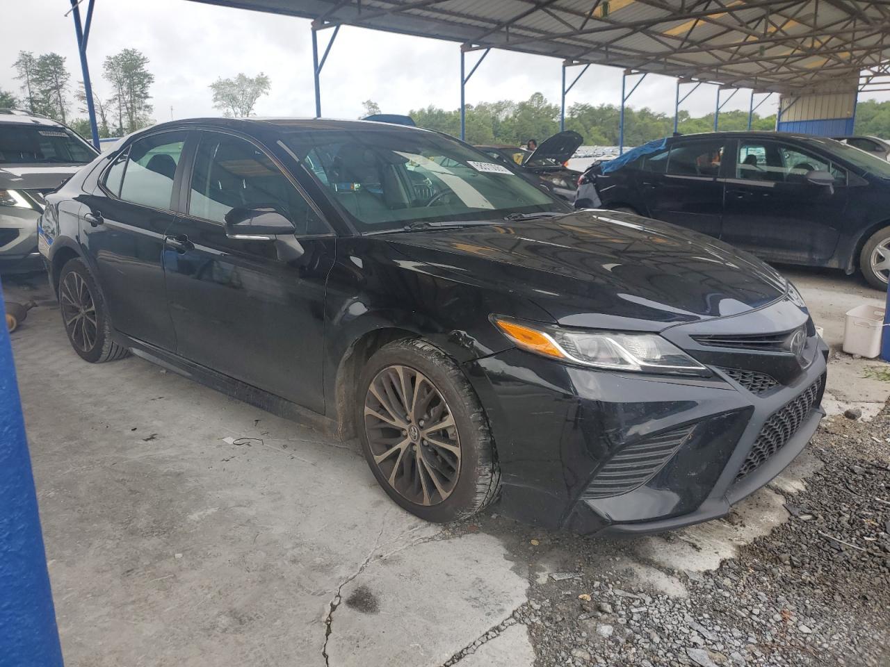 2019 Toyota Camry L - Фото 4