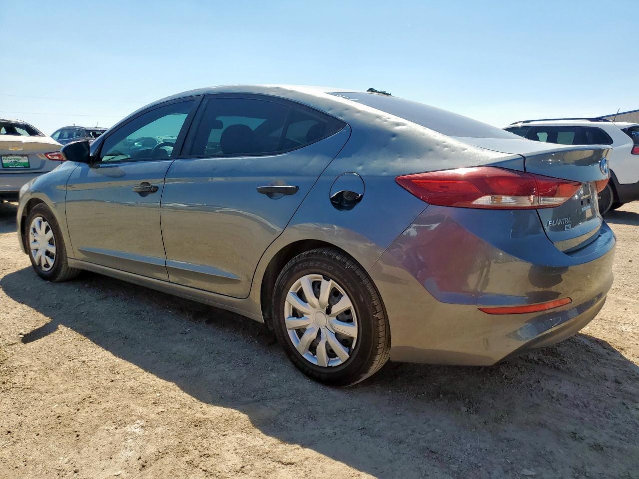 2017 Hyundai Elantra Se - Image 2