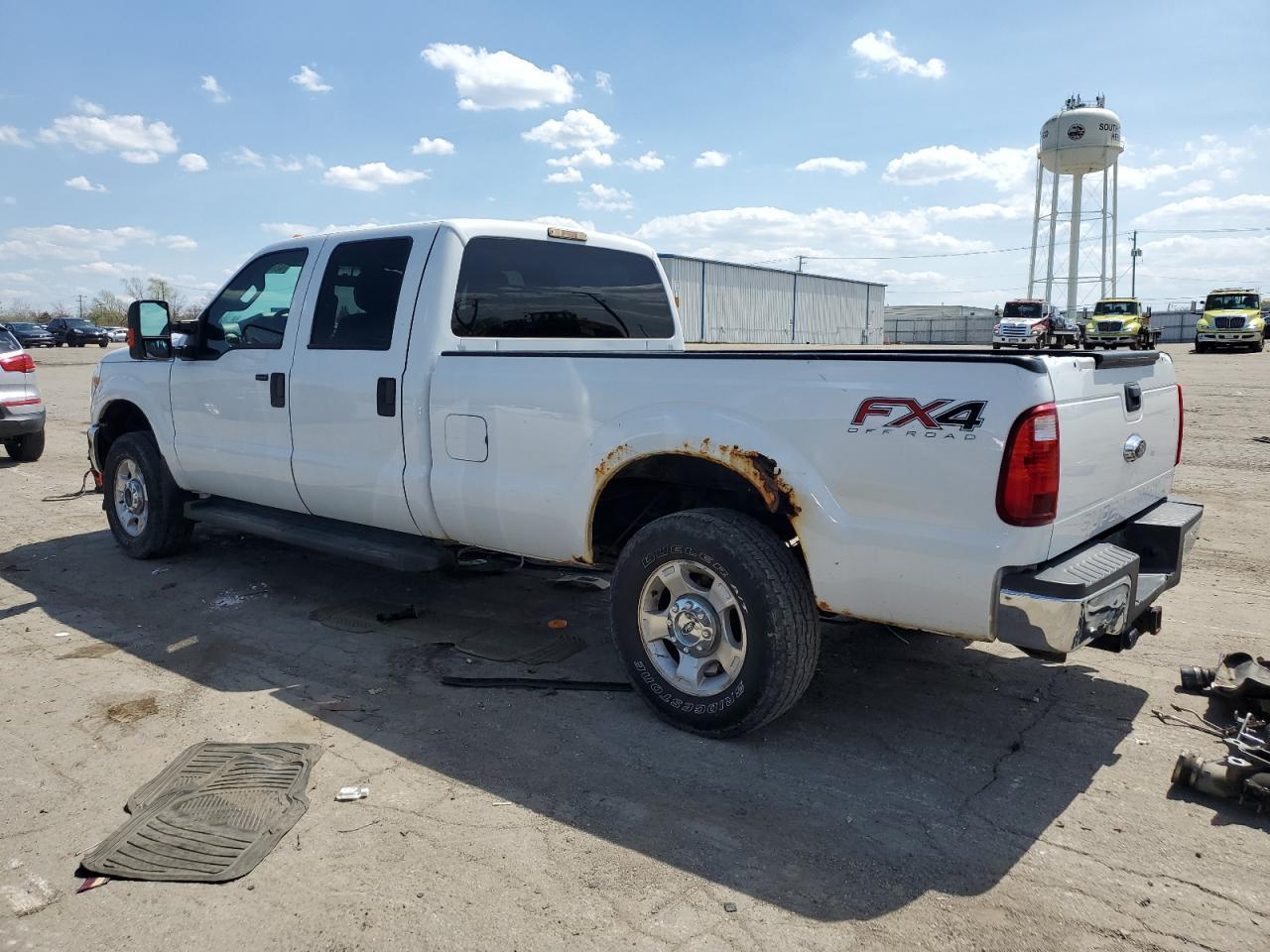 2015 Ford F250 Super Duty - Фото 2