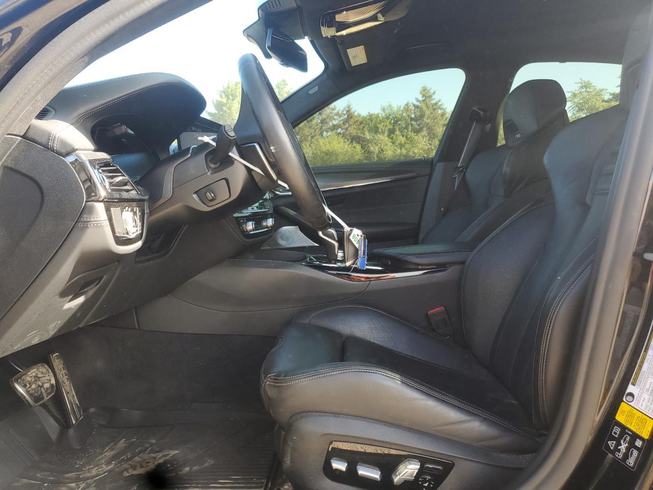 2022 BMW M5 - Image 7