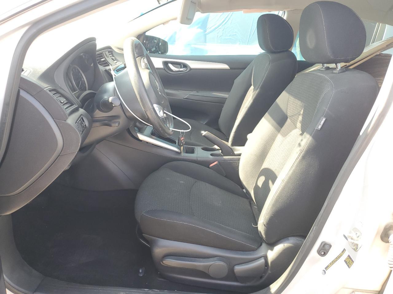 2019 Nissan Sentra S - Image 7