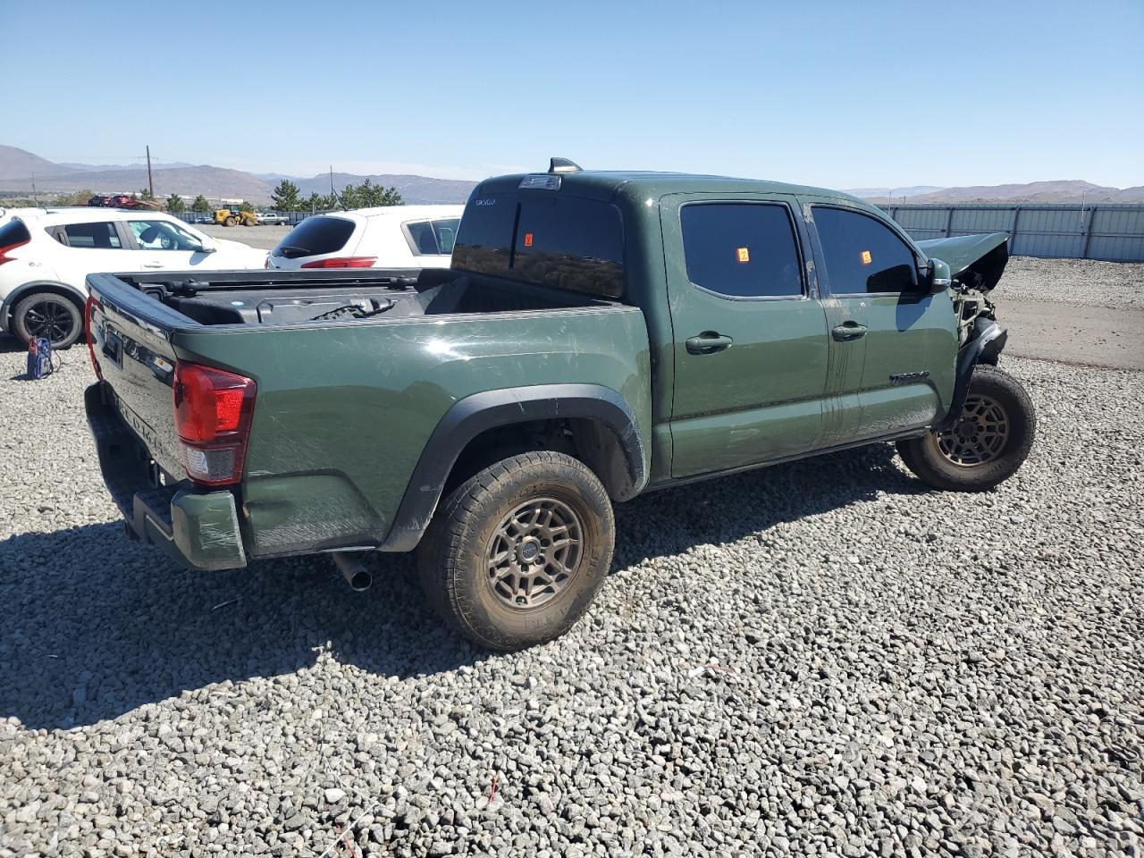 2022 Toyota Tacoma Double Cab - Image 3