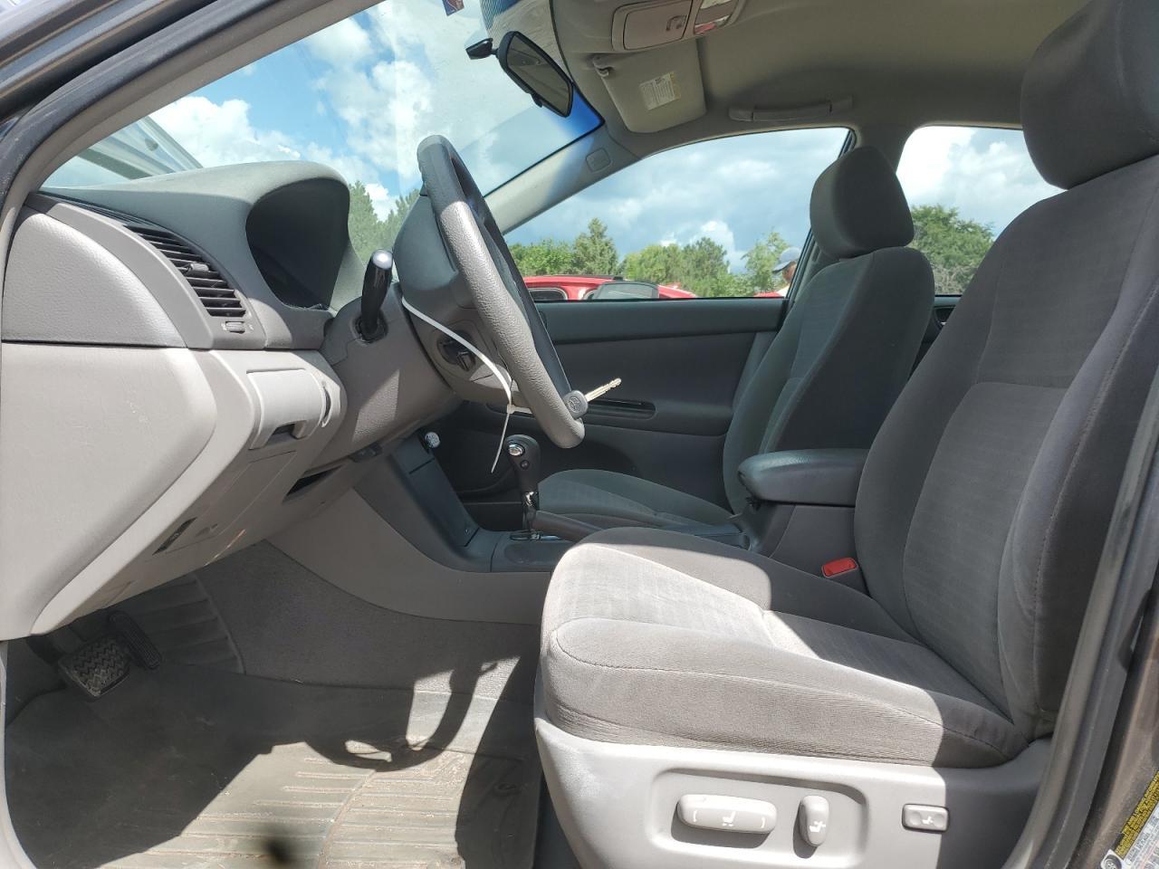 2005 Toyota Camry Le - Image 7
