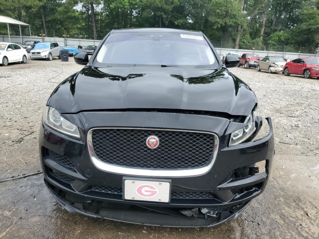 2018 Jaguar F-Pace Premium - Фото 5