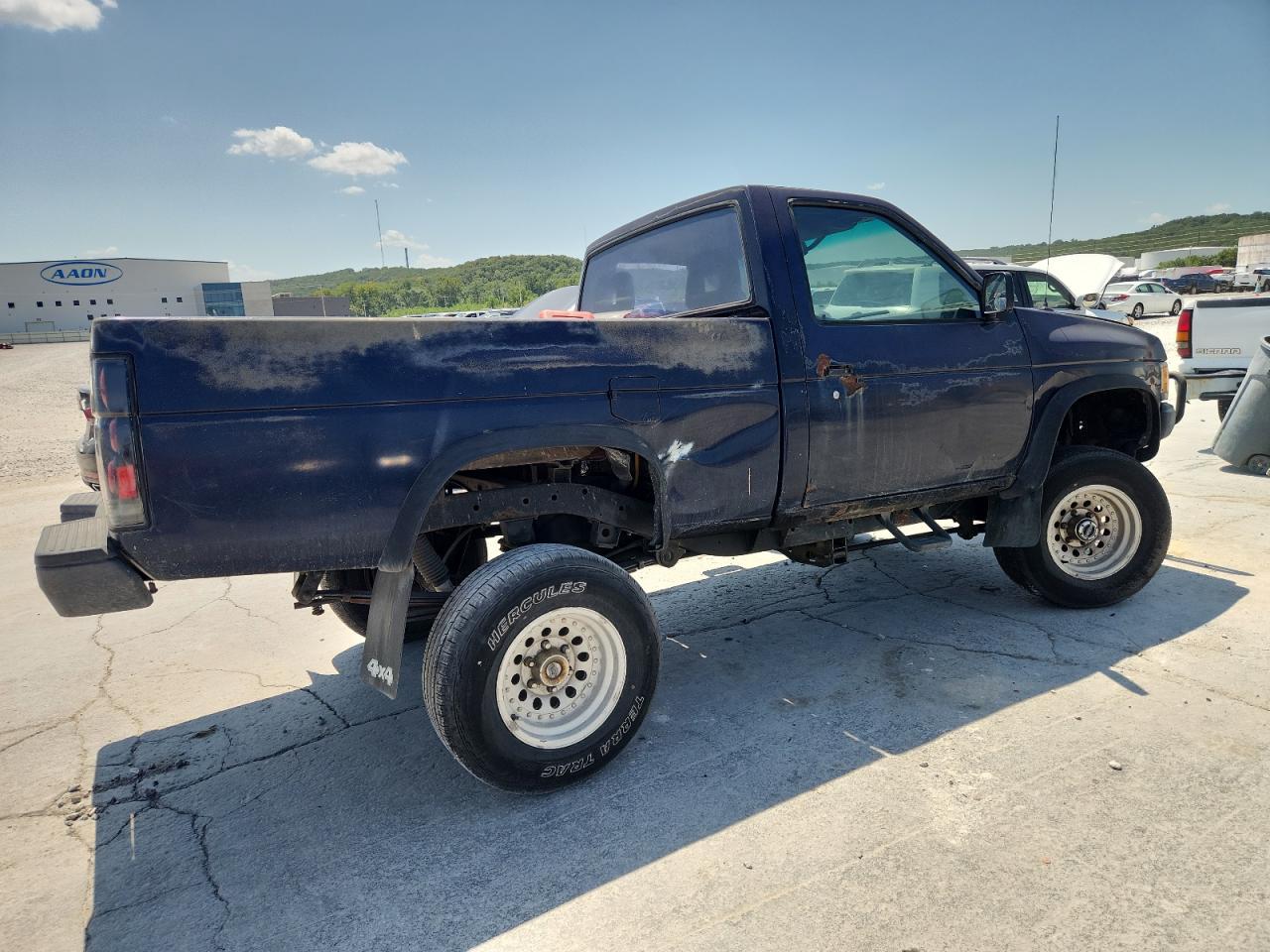 1990 Nissan D21 Short Bed - Фото 3