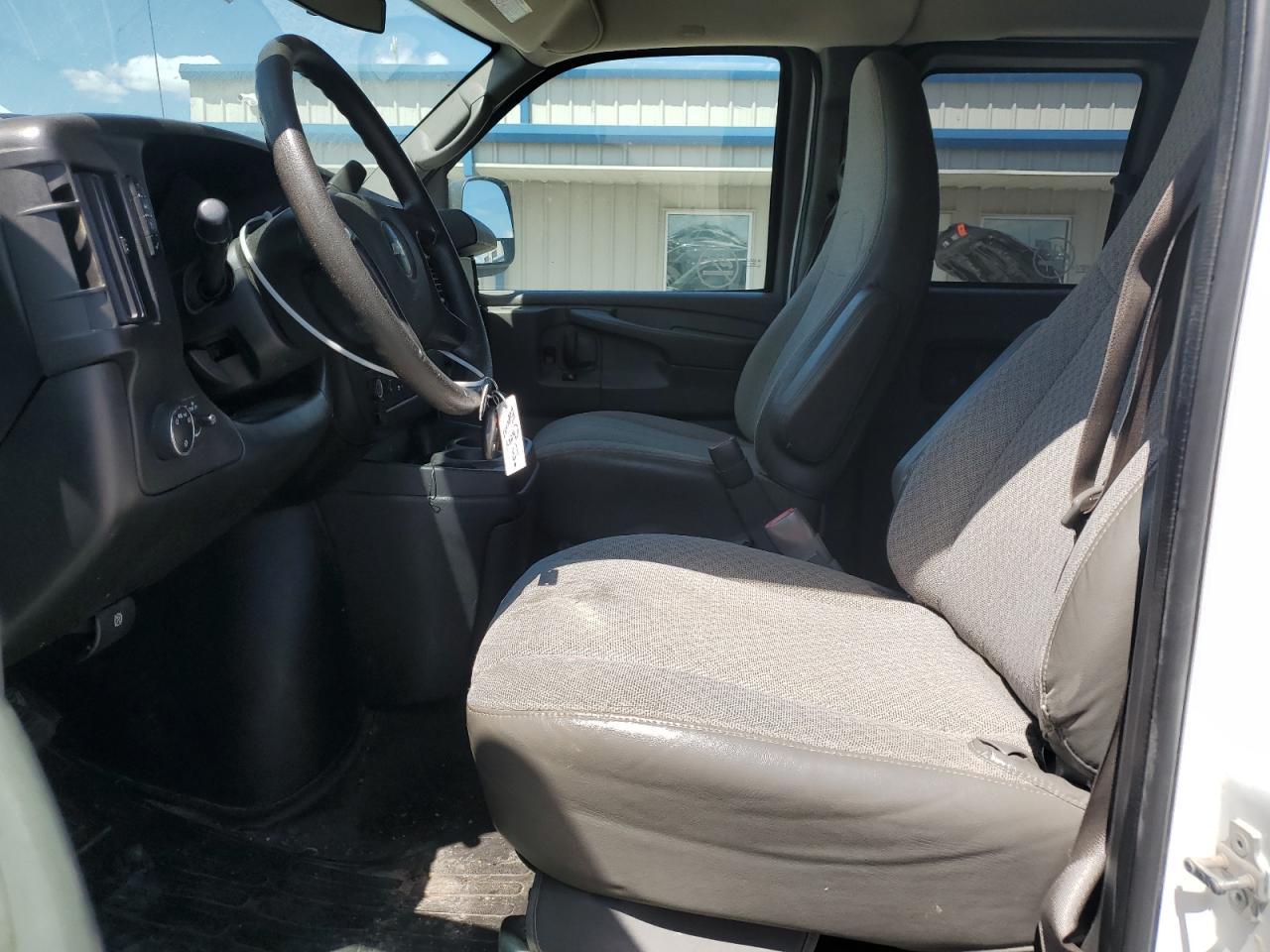2013 Chevrolet Express G3500 - Image 7