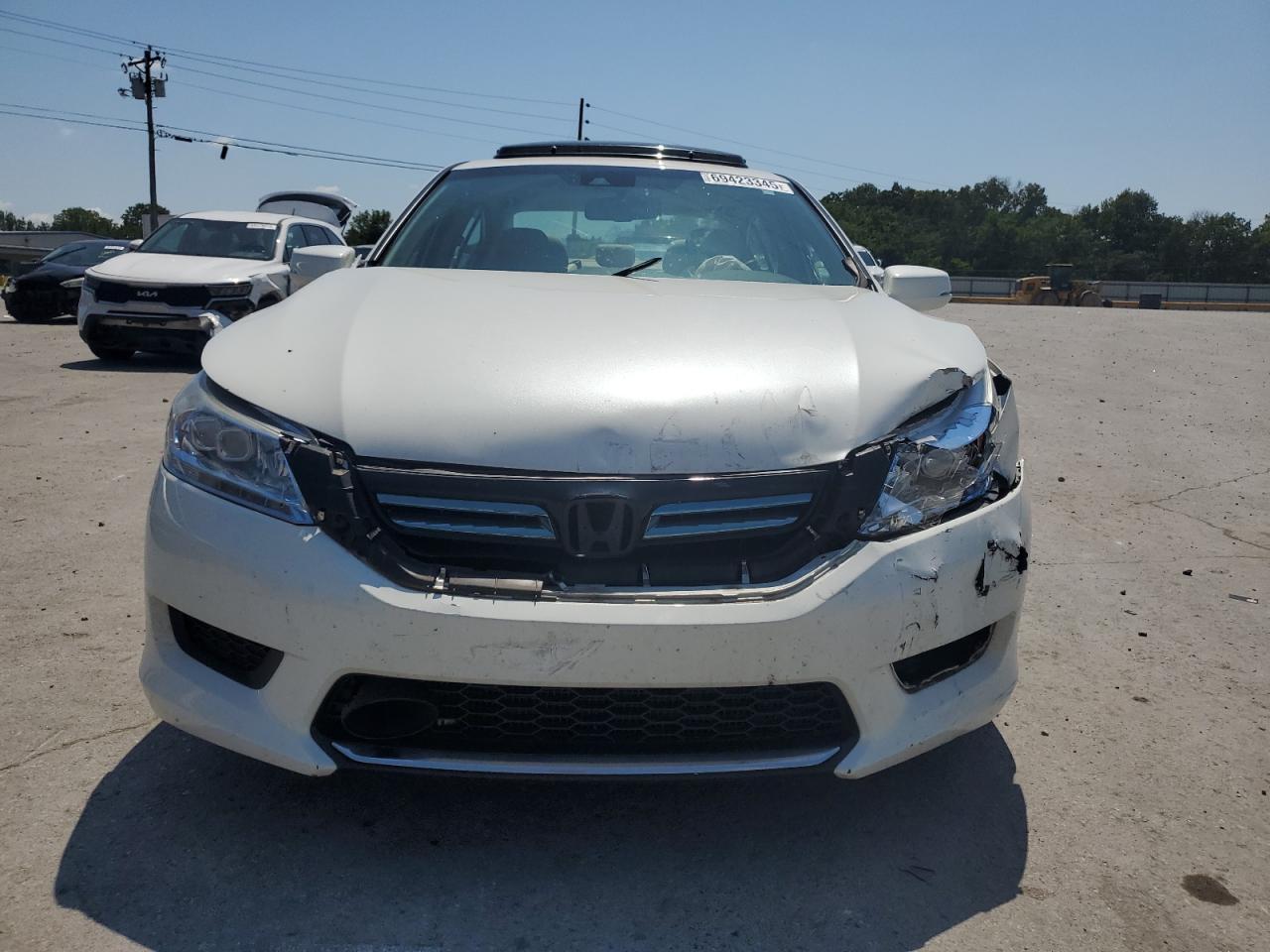 2015 Honda Accord Touring Hybrid - Image 5