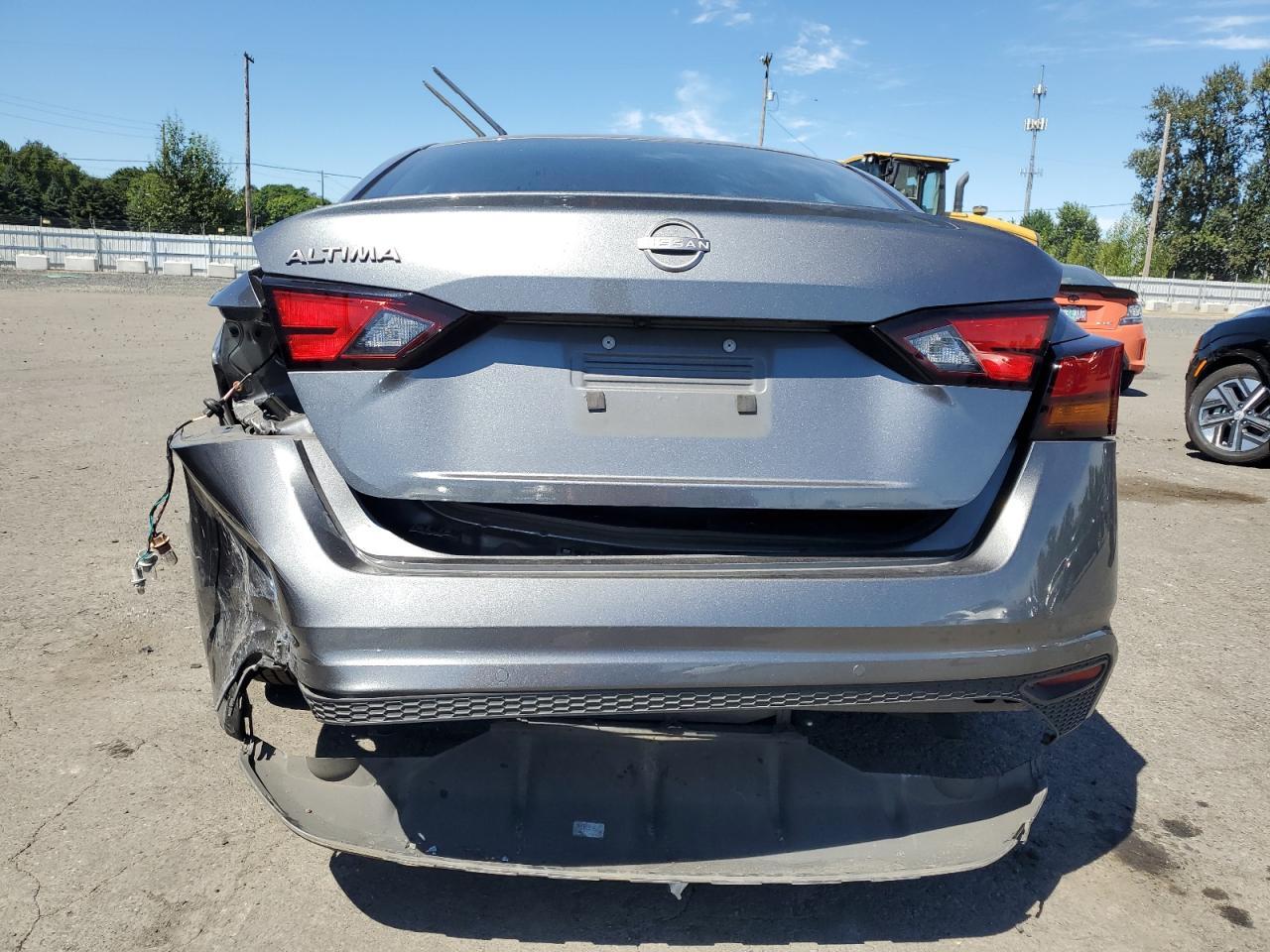 2023 Nissan Altima S - Image 6