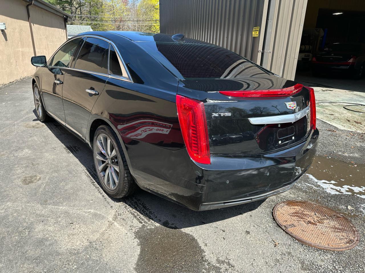 2016 Cadillac Xts - Image 3