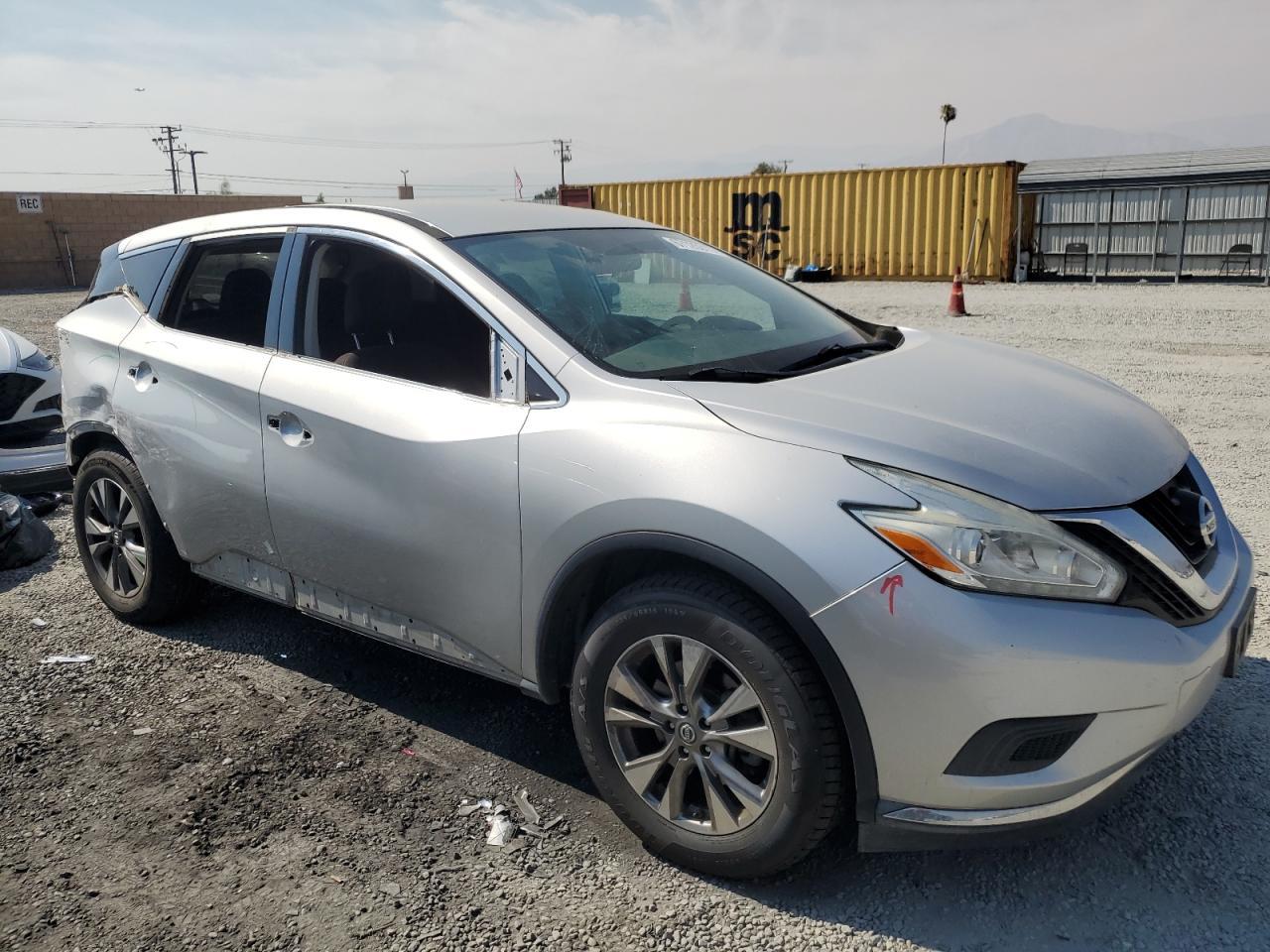 2016 Nissan Murano S - Image 4