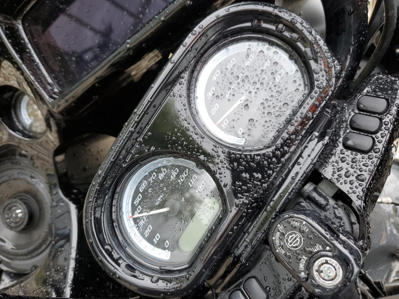 2022 Harley-Davidson Fltrk - Фото 7