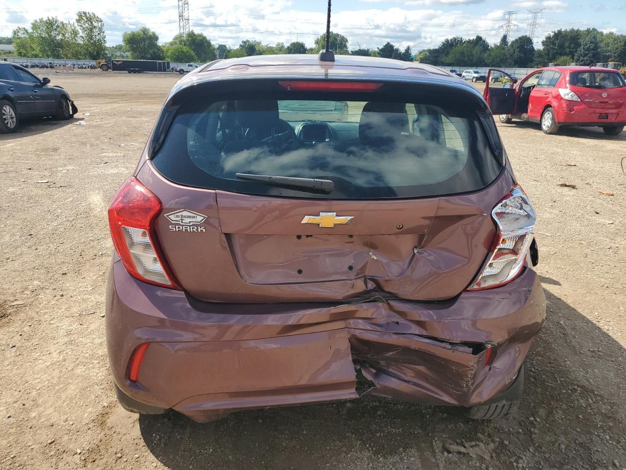 2020 Chevrolet Spark Ls - Фото 6