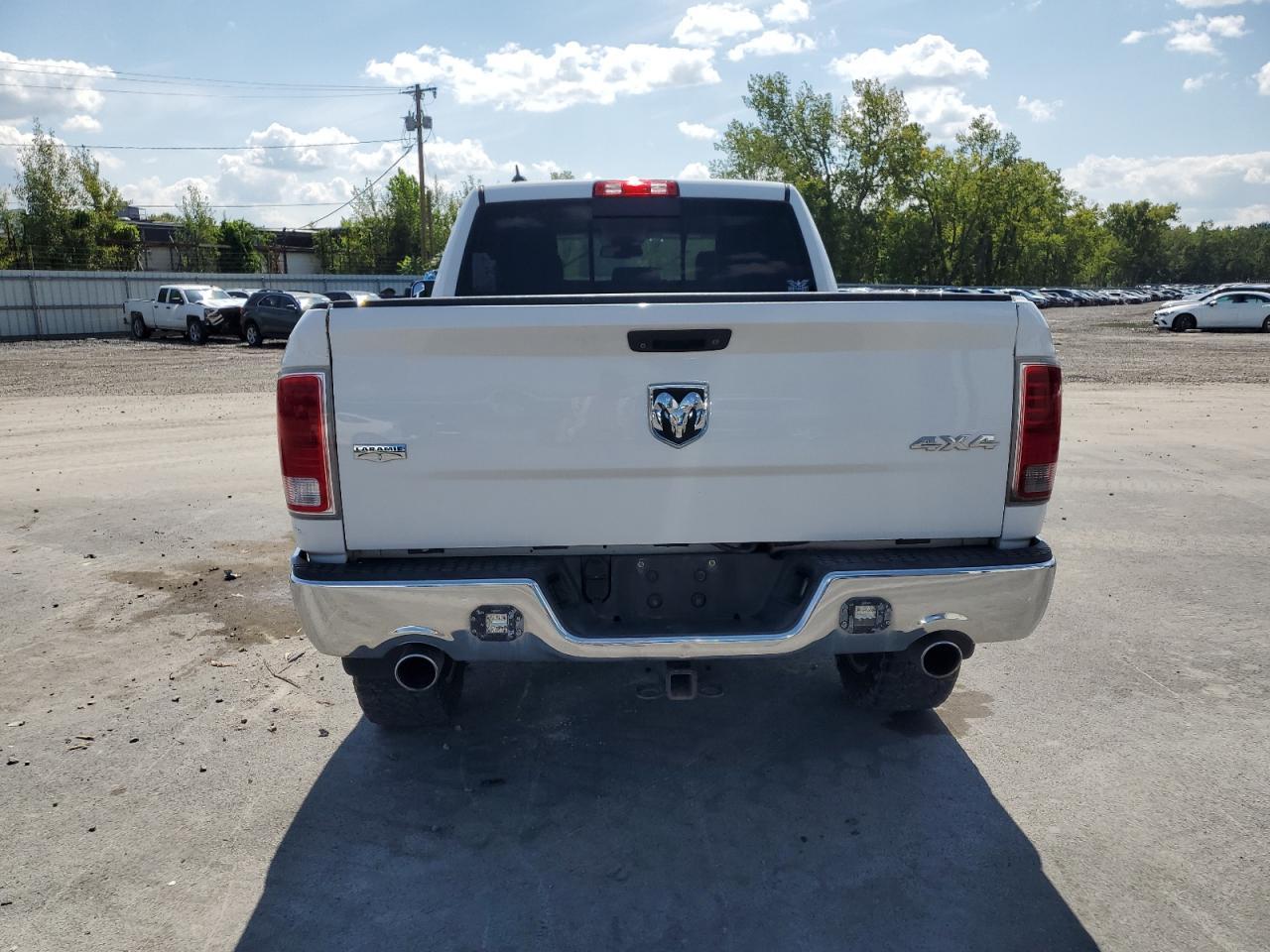 2016 Ram 1500 Laramie - Image 6
