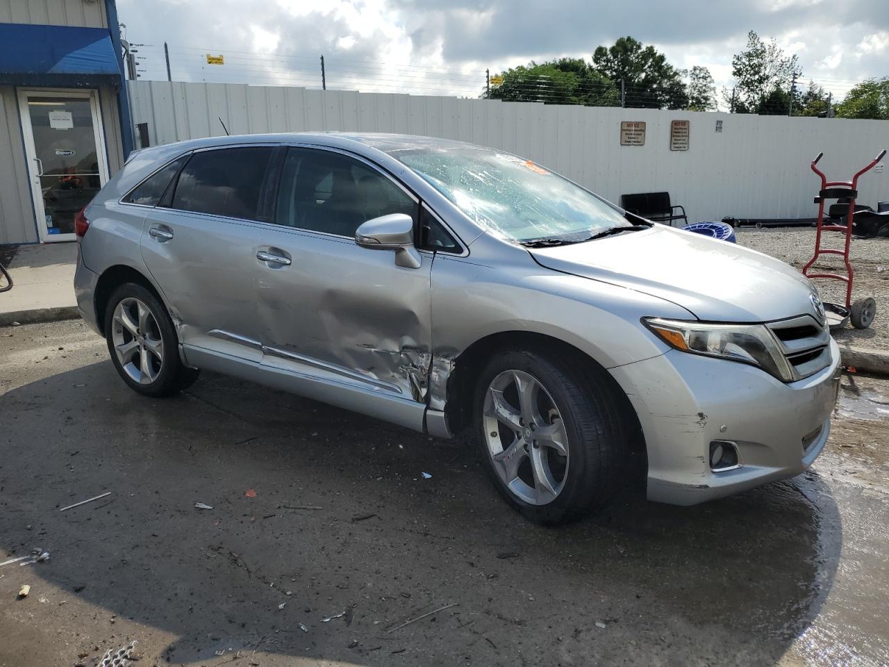2015 Toyota Venza Le - Фото 4