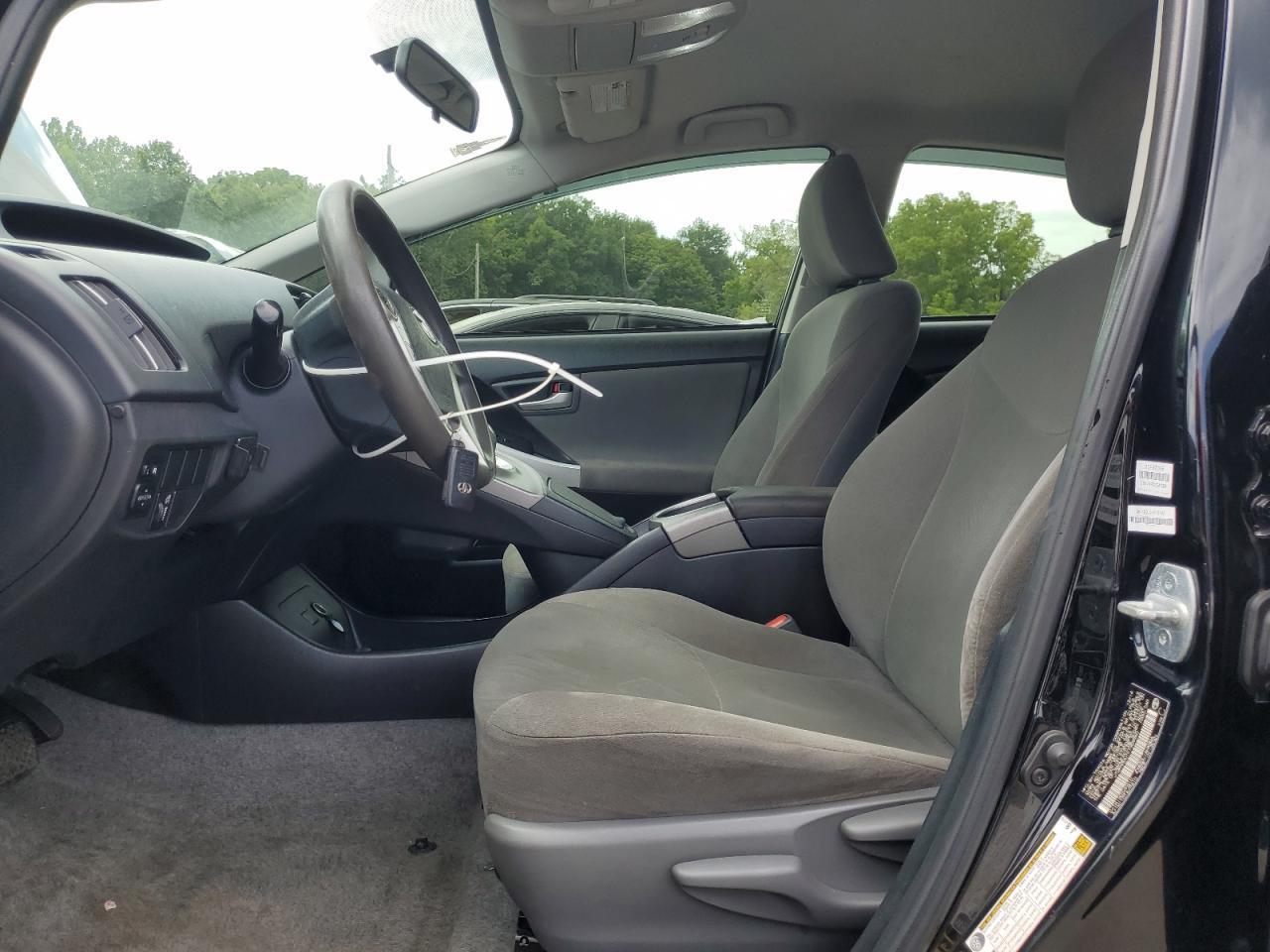 2015 Toyota Prius - Фото 7