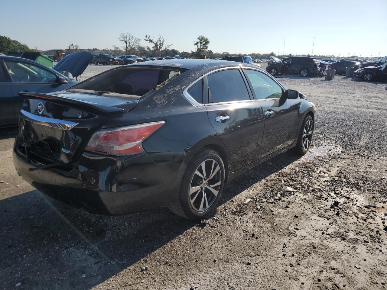 2014 Nissan Altima 2.5 - Фото 3