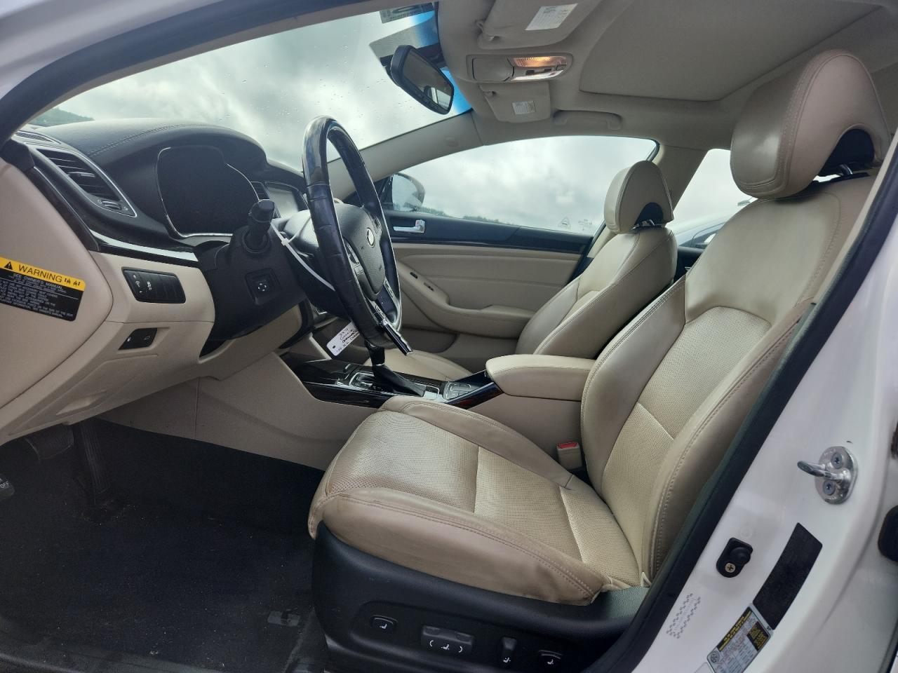 2014 Kia Cadenza Premium - Image 7