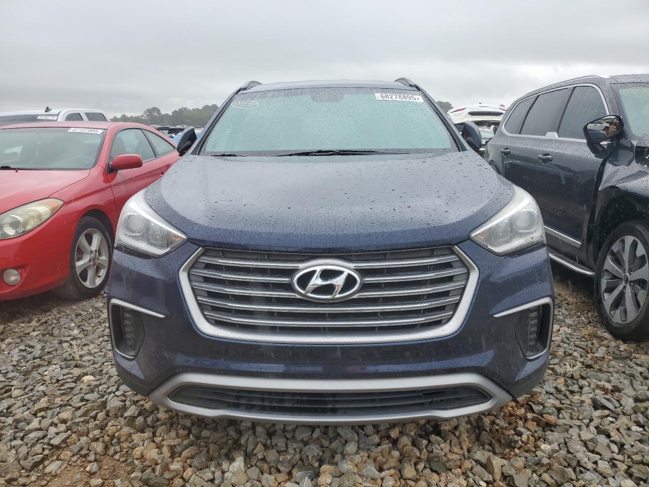 2017 Hyundai Santa Fe Se - Image 5