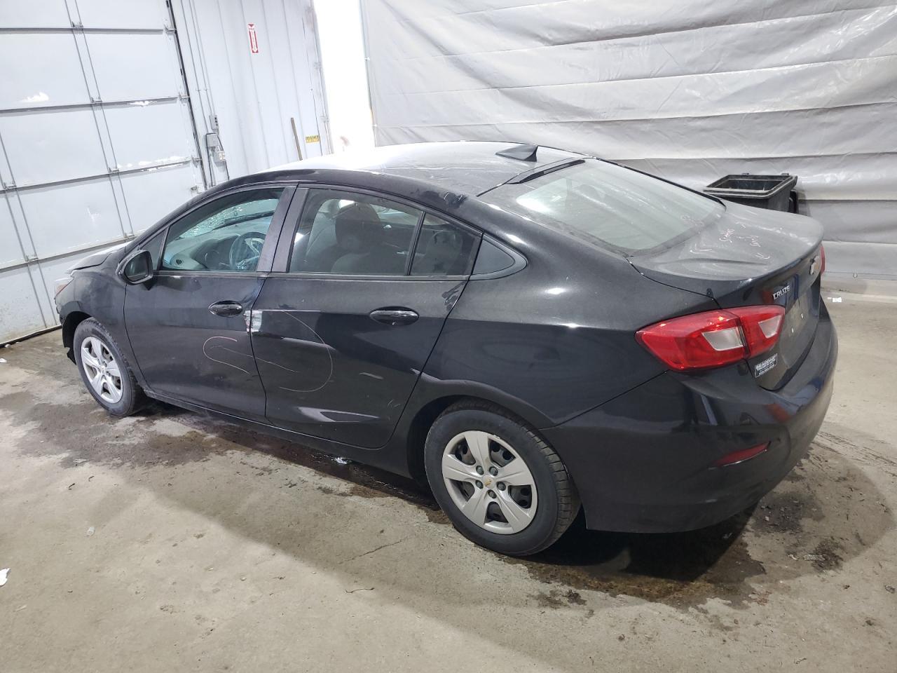 2018 Chevrolet Cruze Ls - Image 2