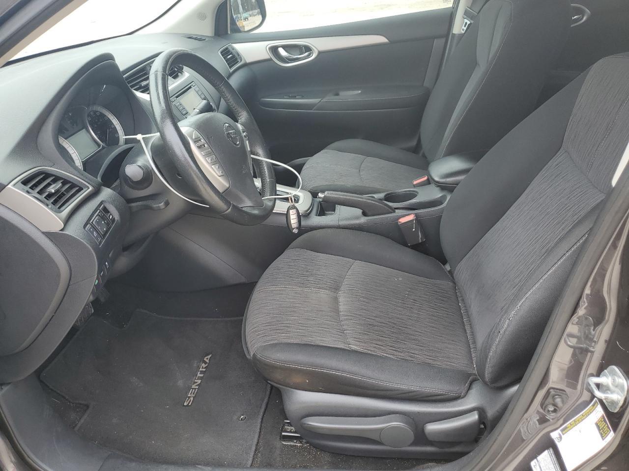 2015 Nissan Sentra S - Фото 7