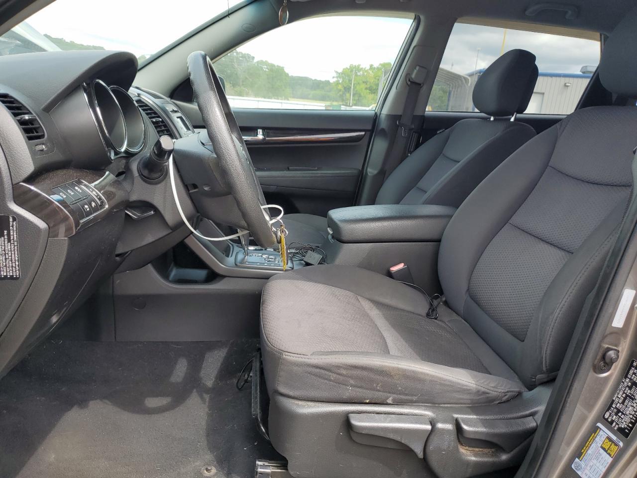 2011 Kia Sorento Base - Image 7