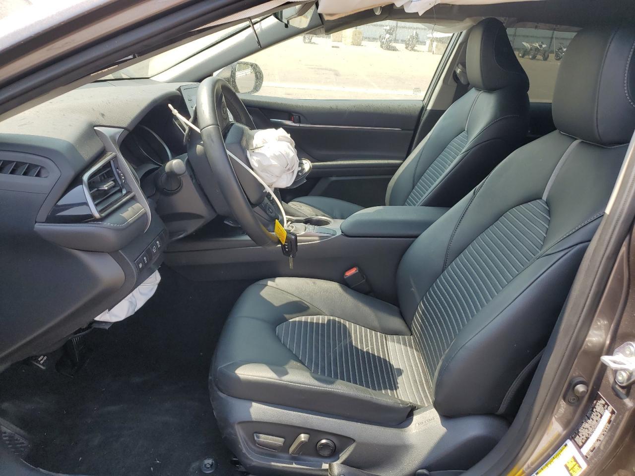2024 Toyota Camry Se Night Shade - Фото 7