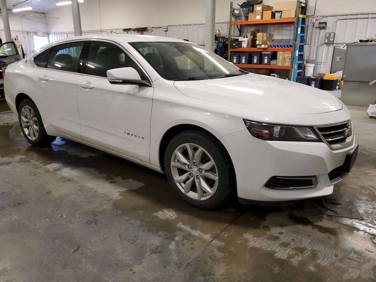 2017 Chevrolet Impala Lt - Image 4