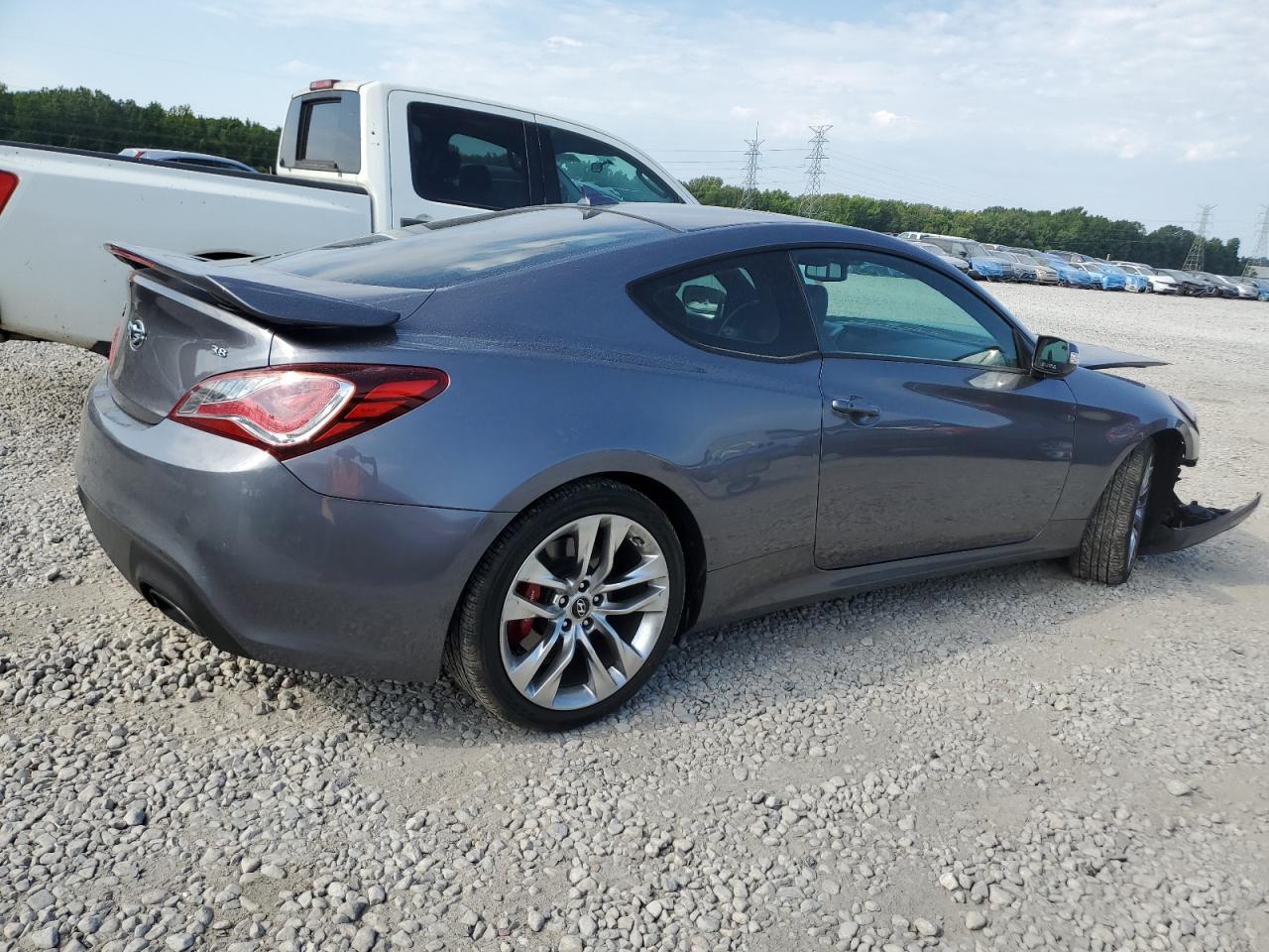 2013 Hyundai Genesis Coupe 3.8L - Фото 3