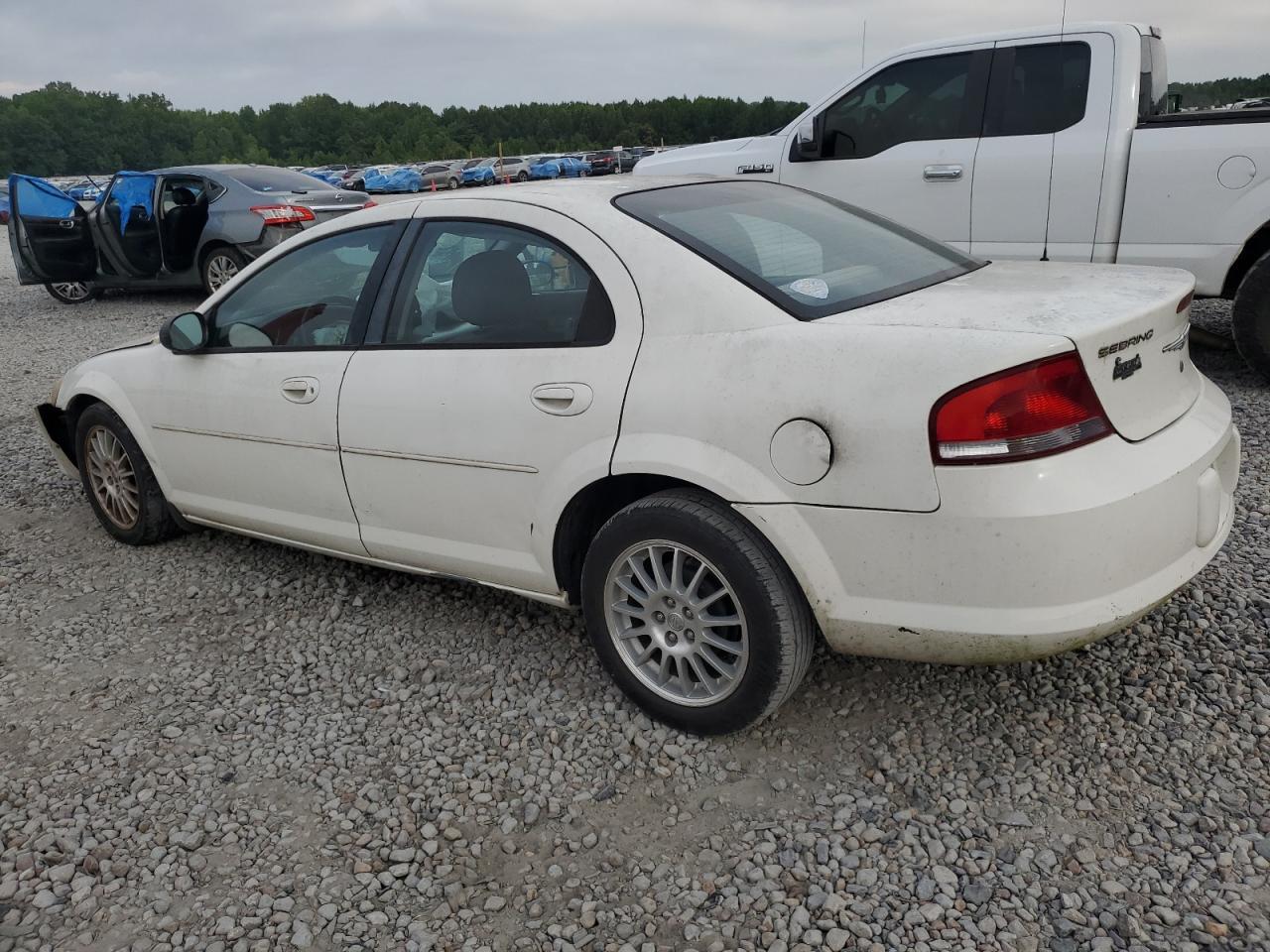 2006 Chrysler Sebring Touring - Image 2