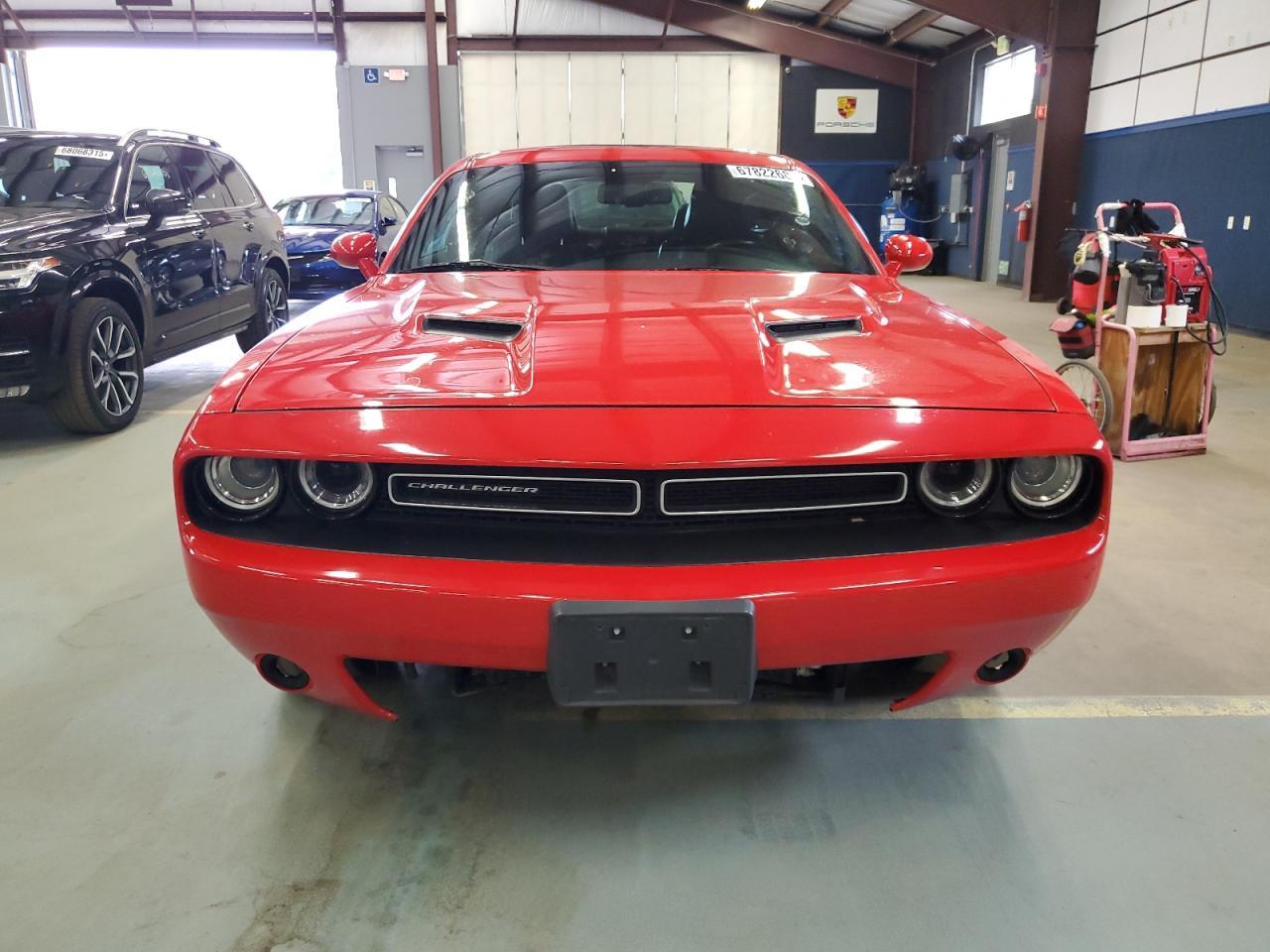 2017 Dodge Challenger Sxt - Фото 5