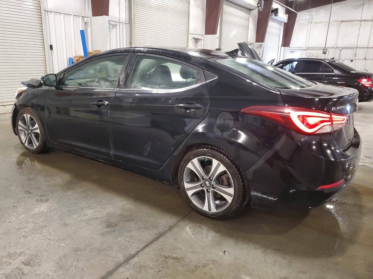 2014 Hyundai Elantra Se - Фото 2