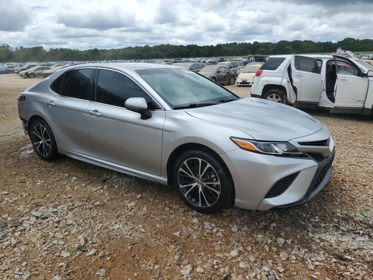 2018 Toyota Camry L - Фото 4