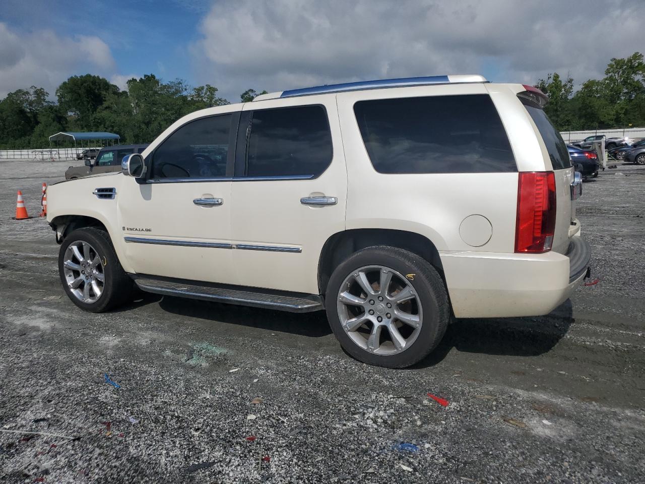 2008 Cadillac Escalade Luxury - Фото 2
