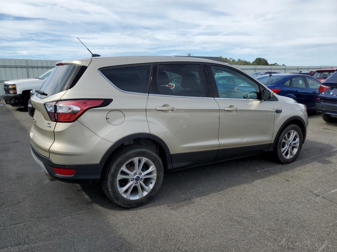 2017 Ford Escape Se - Image 3