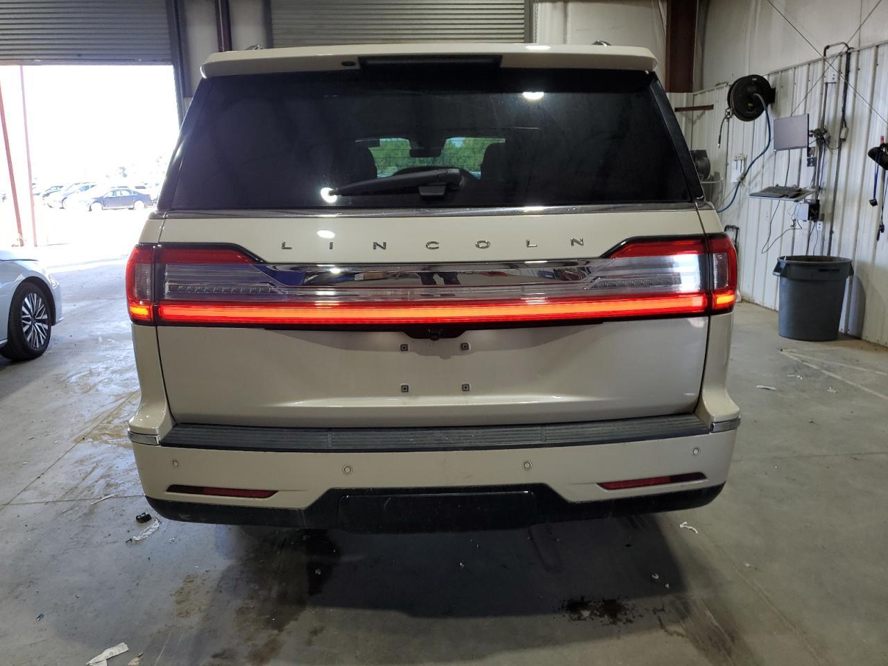 2018 Lincoln Navigator L Reserve - Фото 6