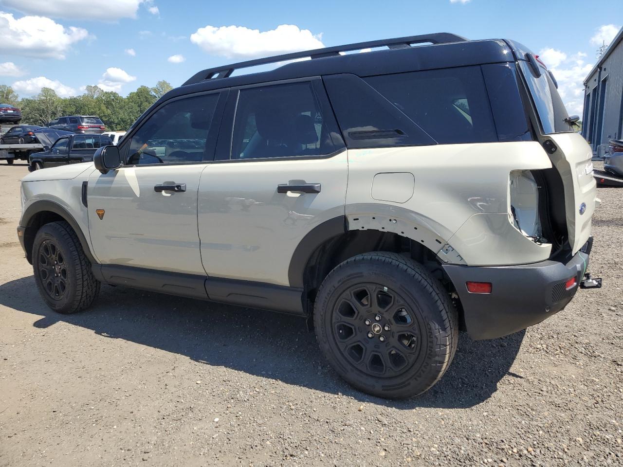 2025 Ford Bronco Sport Badlands - Фото 2