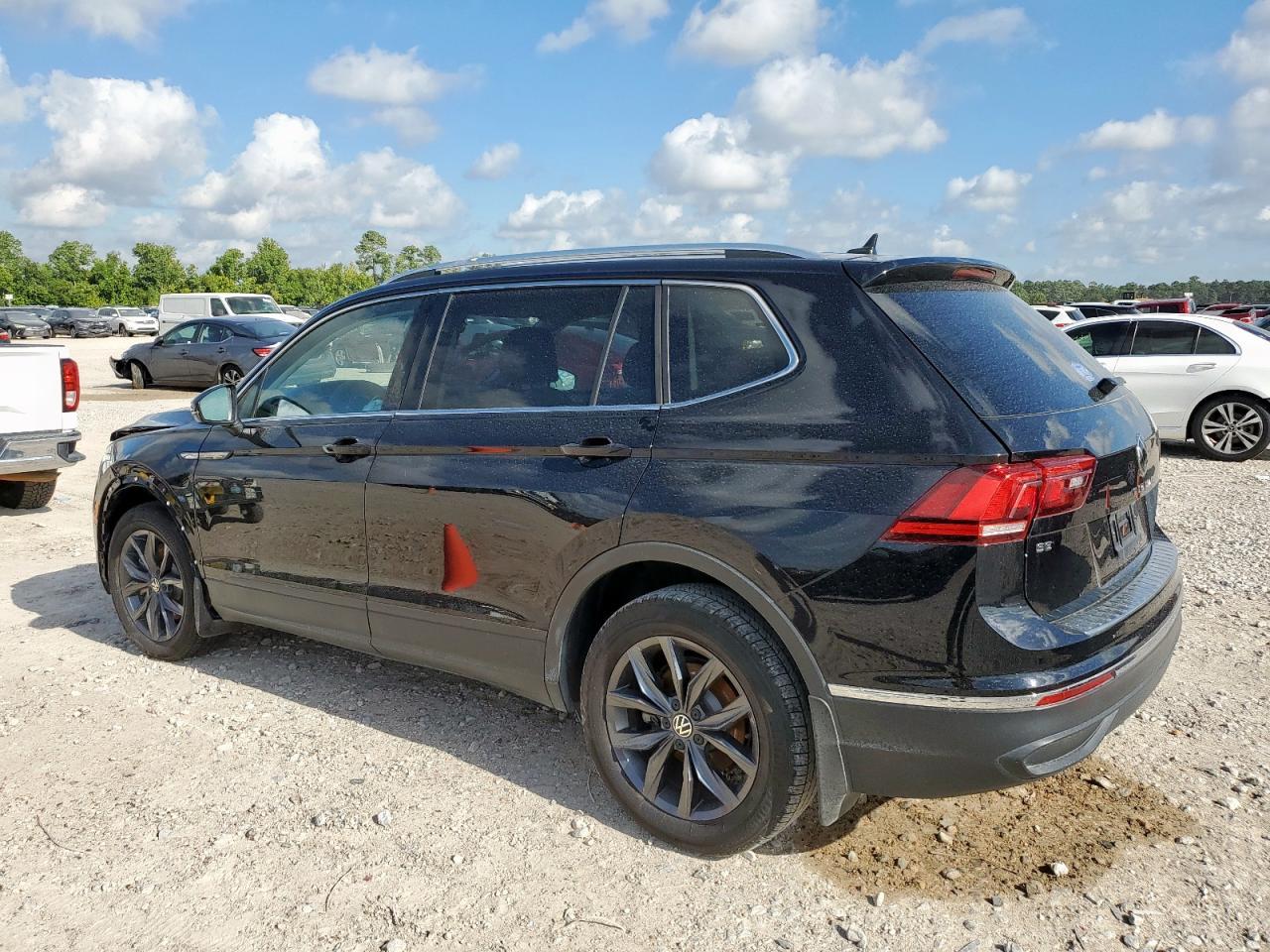 2024 Volkswagen Tiguan Se - Фото 2