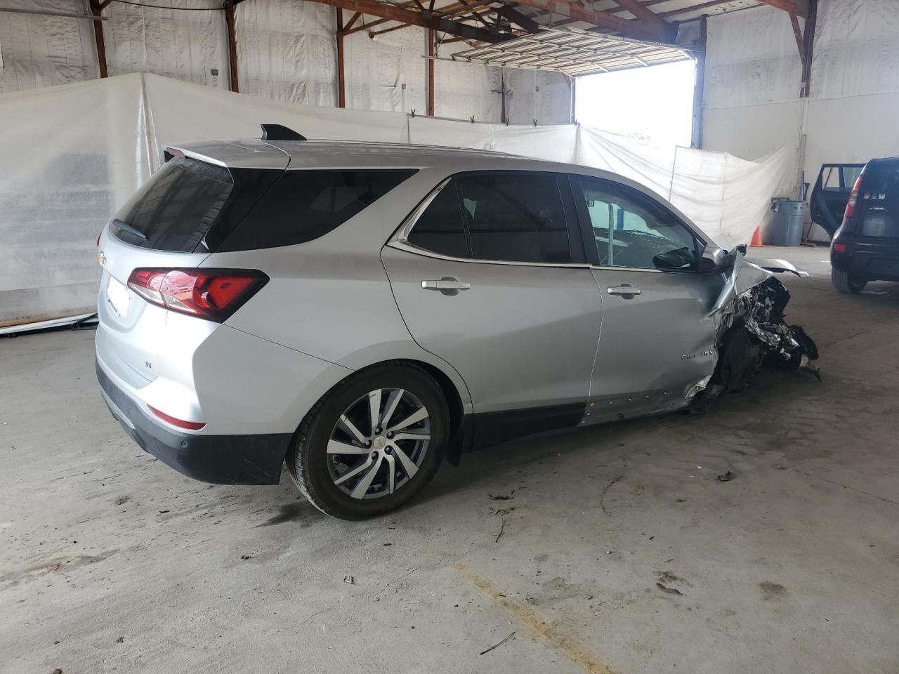 2022 Chevrolet Equinox Lt - Фото 3