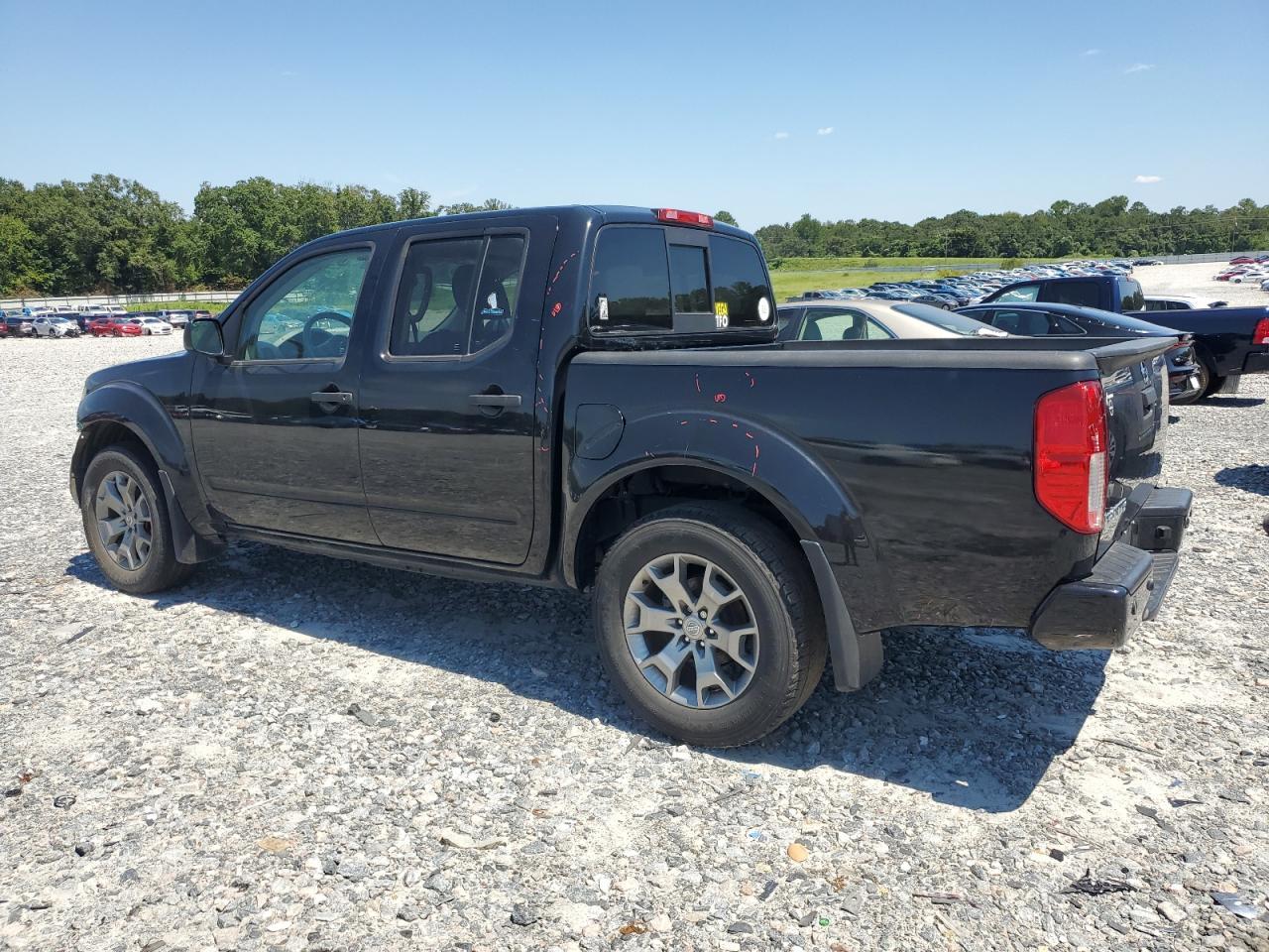 2021 Nissan Frontier S - Фото 2