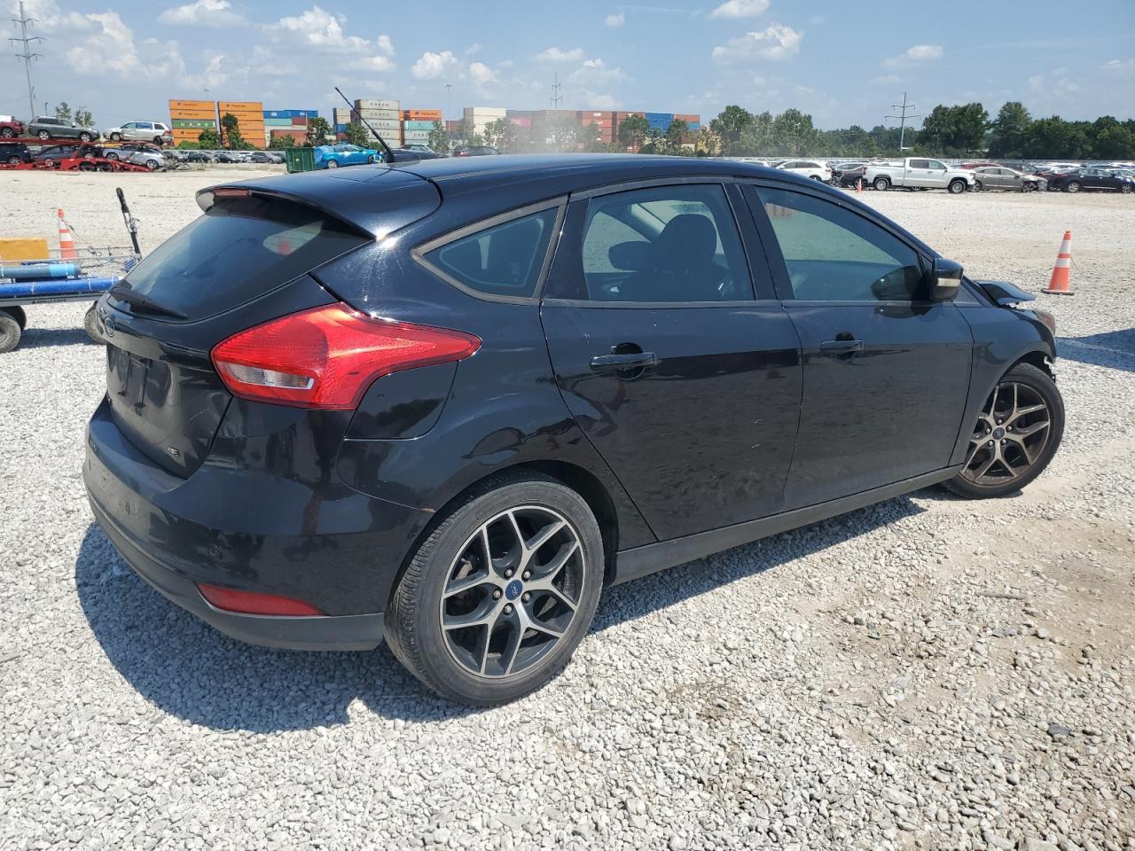 2017 Ford Focus Sel - Image 3