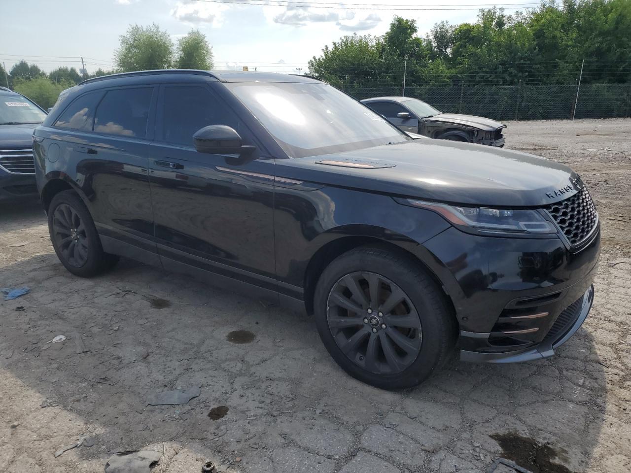 2018 Land Rover Range Rover Velar R-Dynamic Se - Image 4