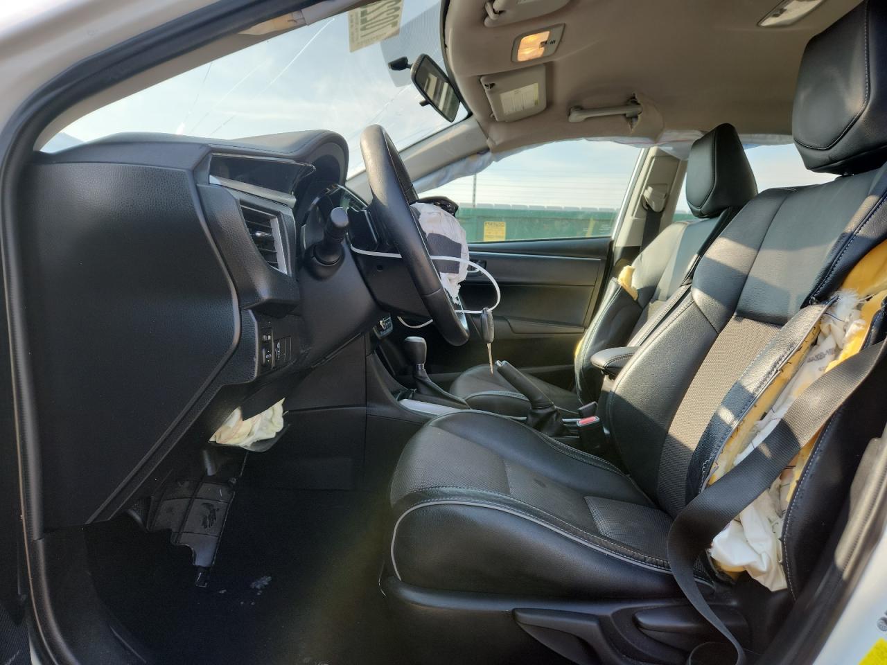 2014 Toyota Corolla L - Фото 7