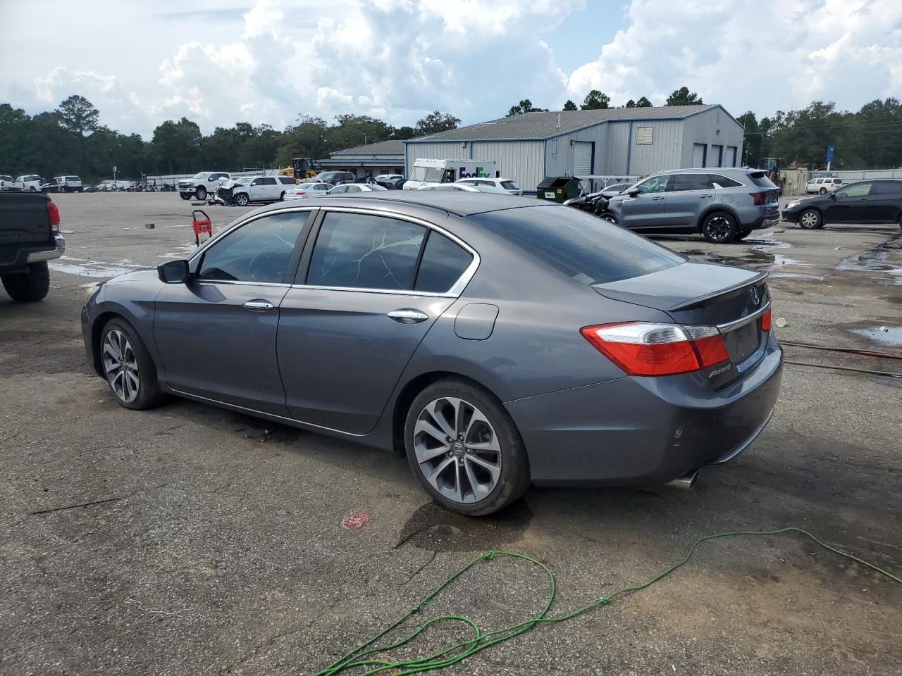 2013 Honda Accord Sport - Image 2