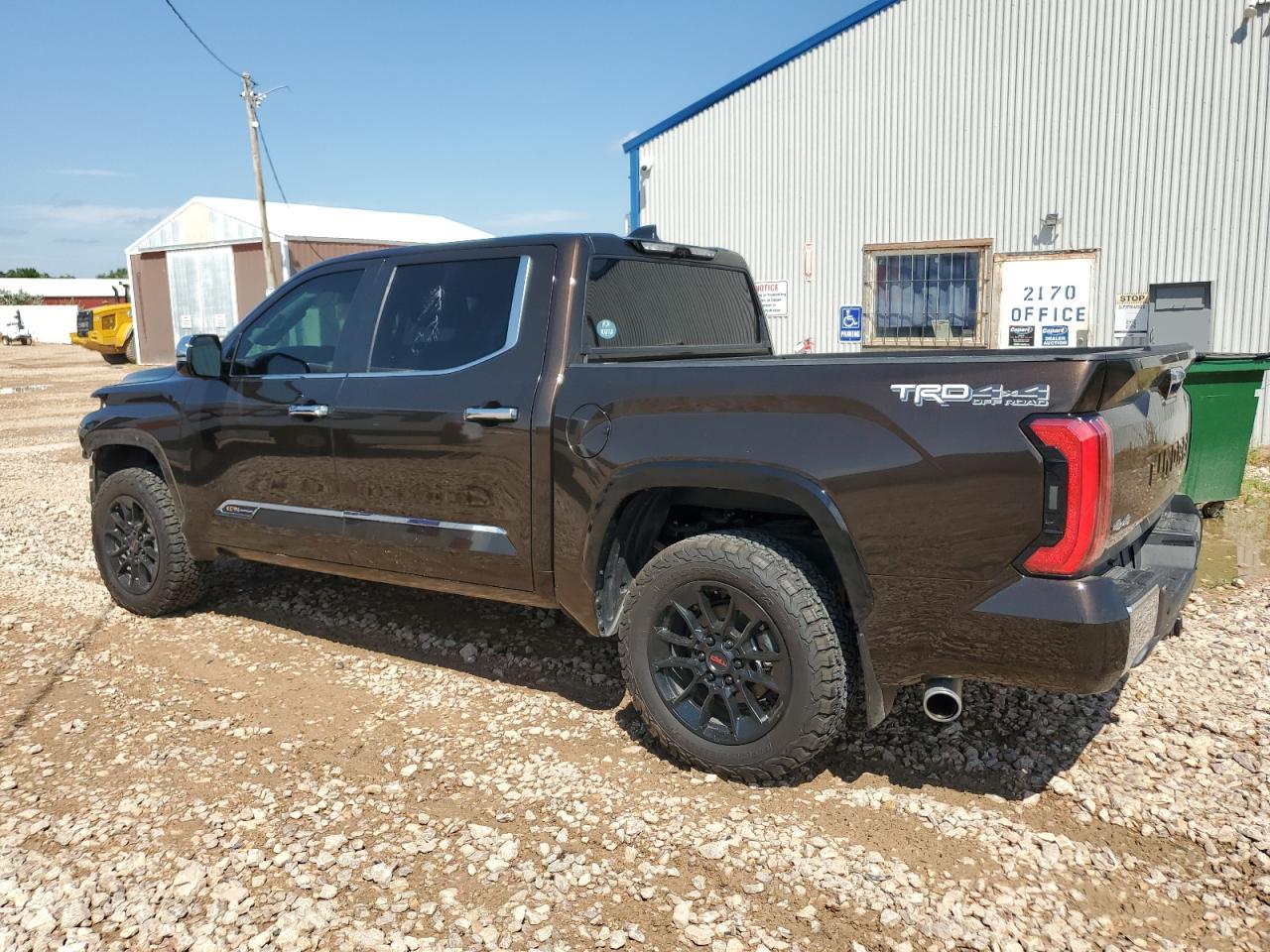 2024 Toyota Tundra Crewmax Platinum - Image 2